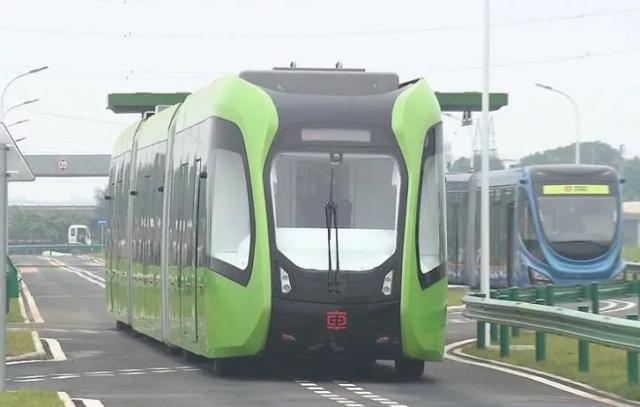 中國智軌列車